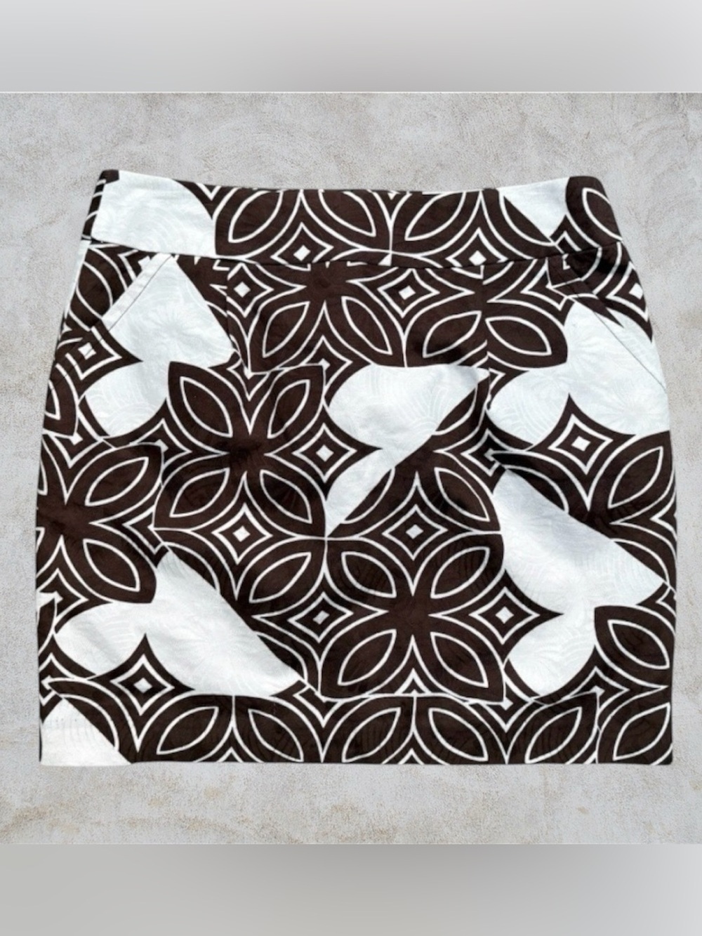 Trina Turk Brown and White Geometric Mini Skirt Size 8